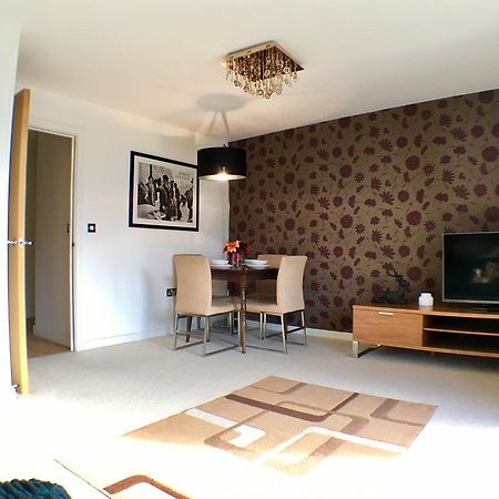Luxurious Providence Apartment メイデンヘッド エクステリア 写真