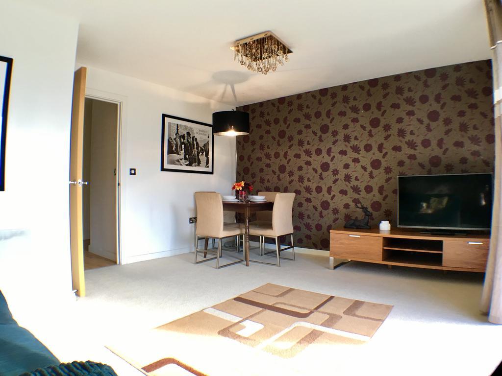 Luxurious Providence Apartment メイデンヘッド エクステリア 写真